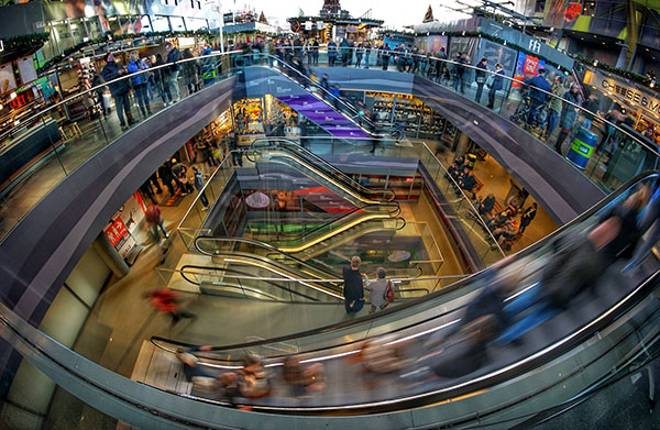 mall chaos