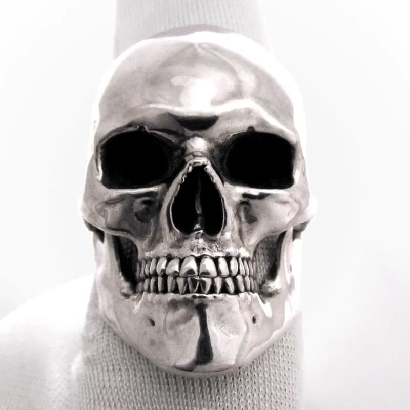 skull ring