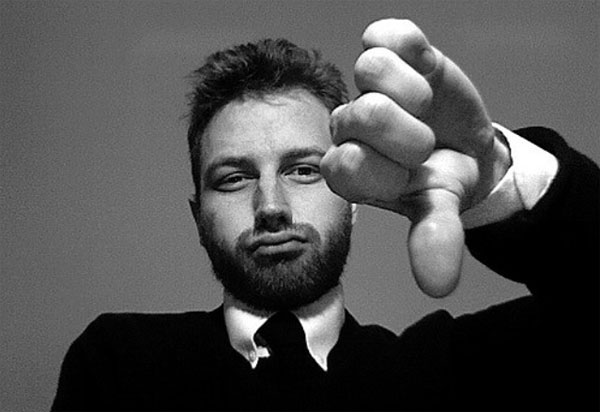 thumbs down